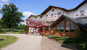Ihre Wohlfühloase im Grünen - und dabei doch nahe am Kurzentrum von Bad Füssing Ihre Wohlfühloase im Grünen - und dabei doch nahe am Kurzentrum von Bad Füssing